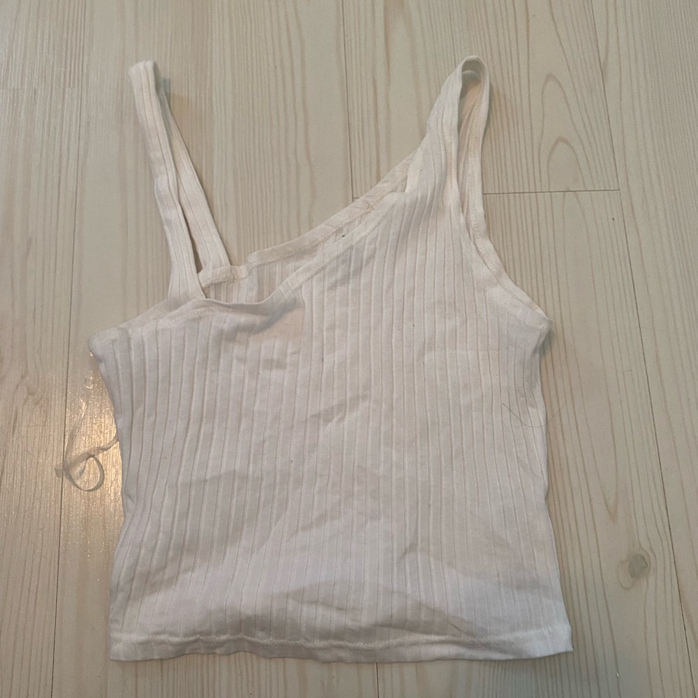 White crop top